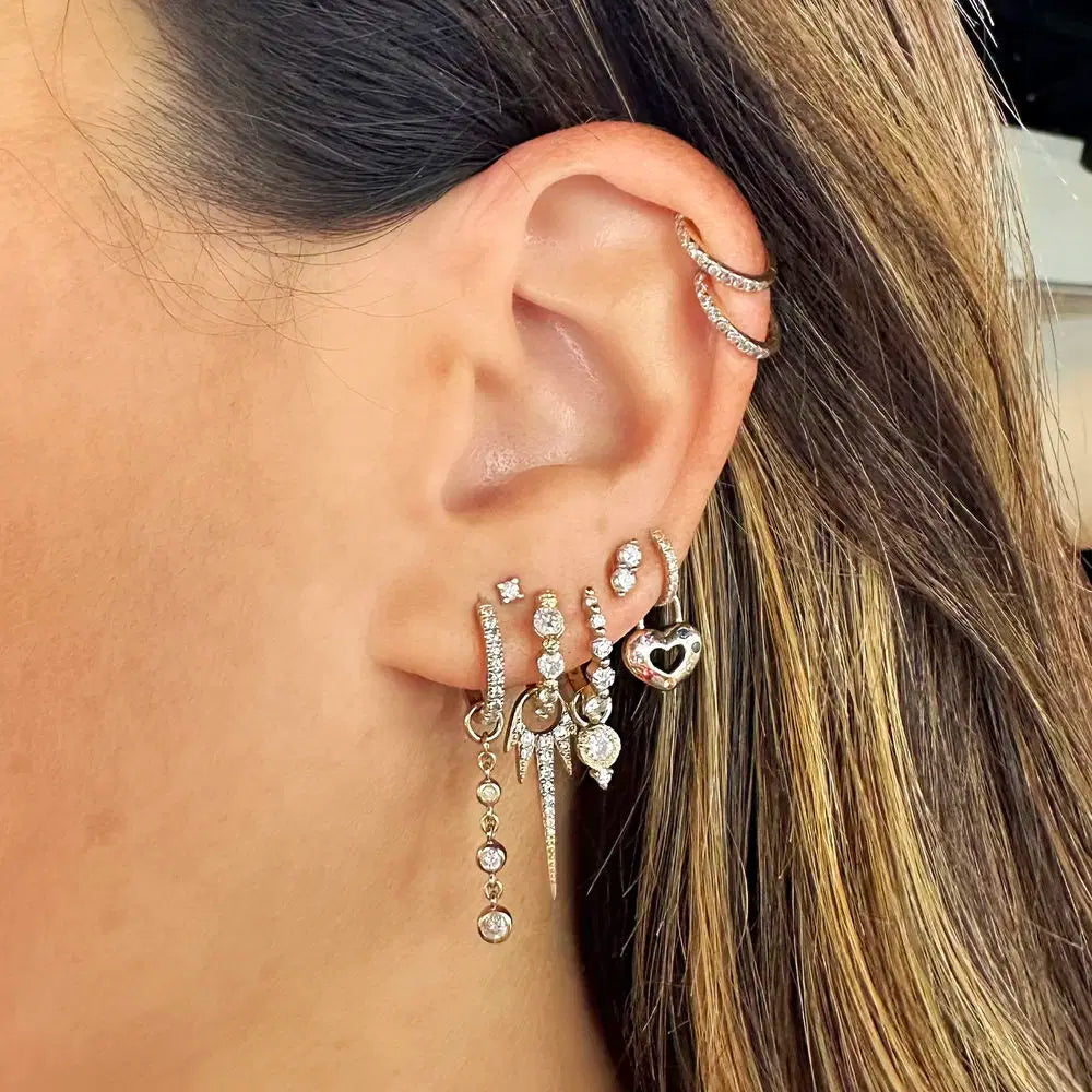 Small Oval Graduated Diamond Huggie