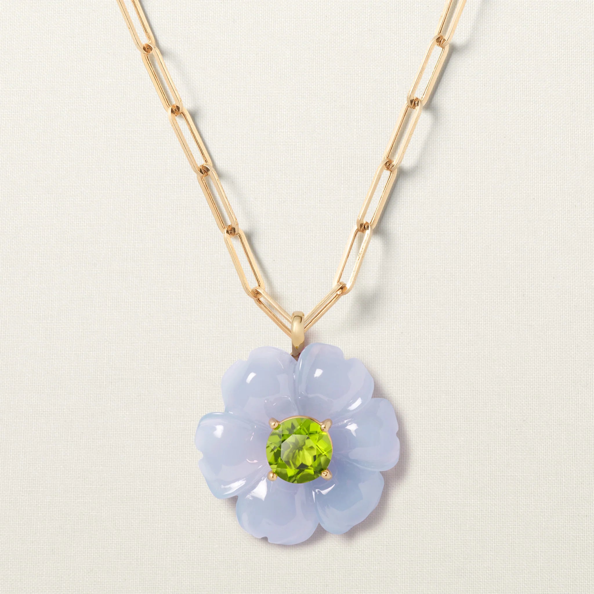 Oasis Flower Pendant XL Chalcedony Peridot