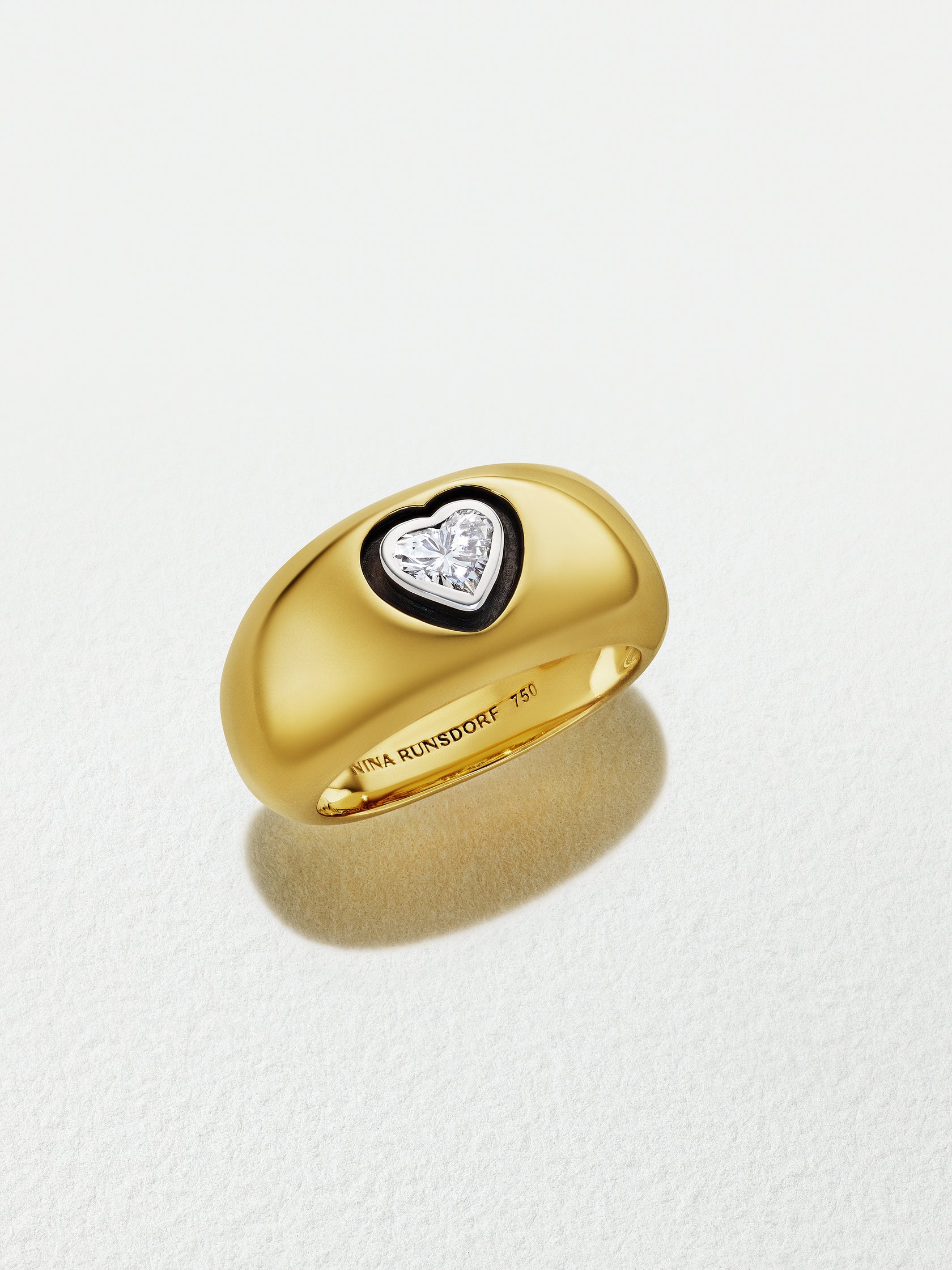 18K Yellow Gold Heartshape Diamond Pinky Ring