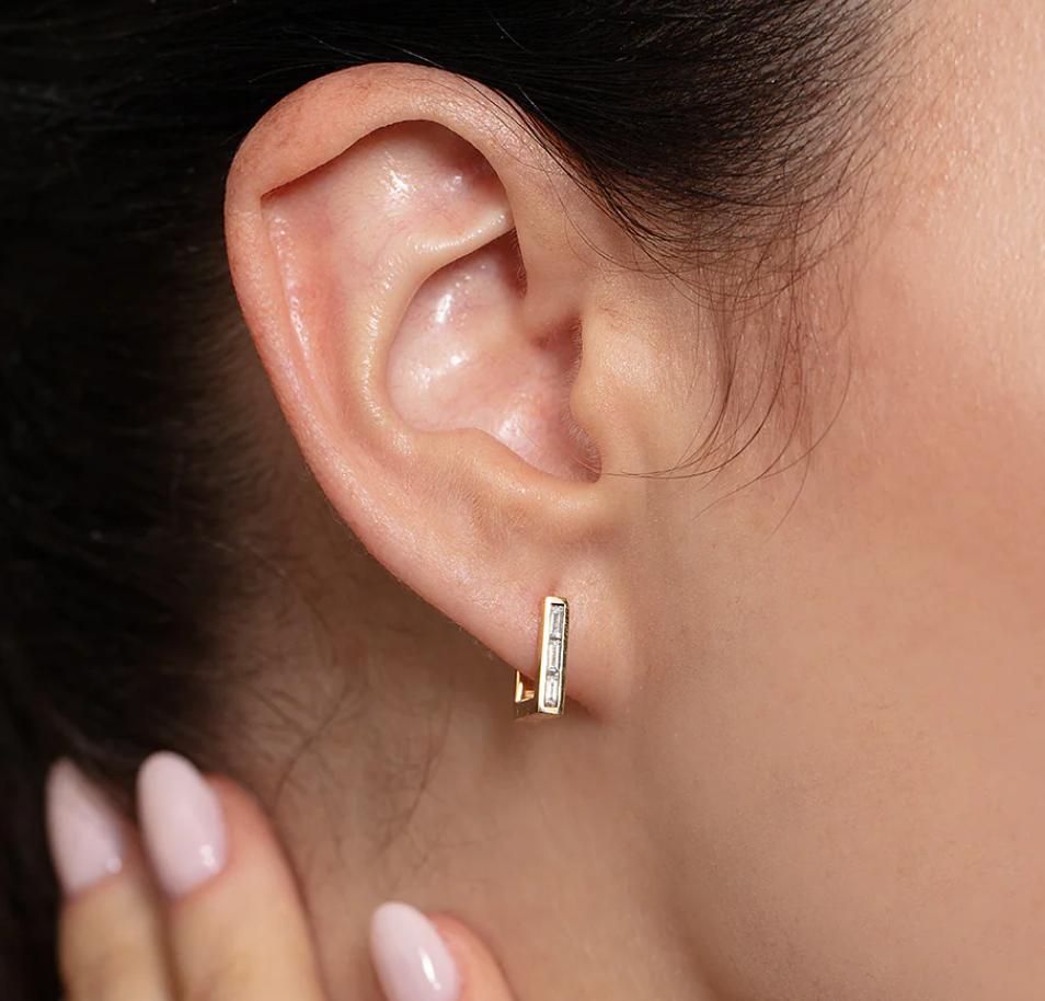 Petite Square Baguette Huggies