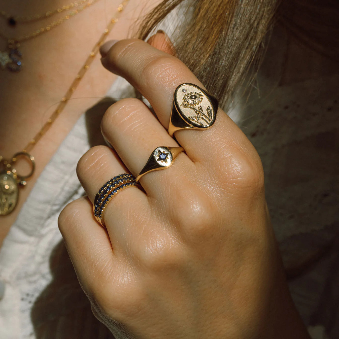 September Birth Flower Signet Ring