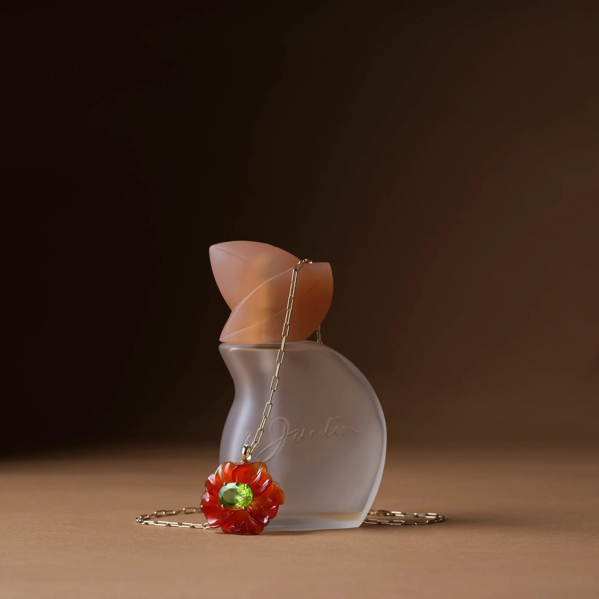 Niki Flower Pendant Agate Peridot