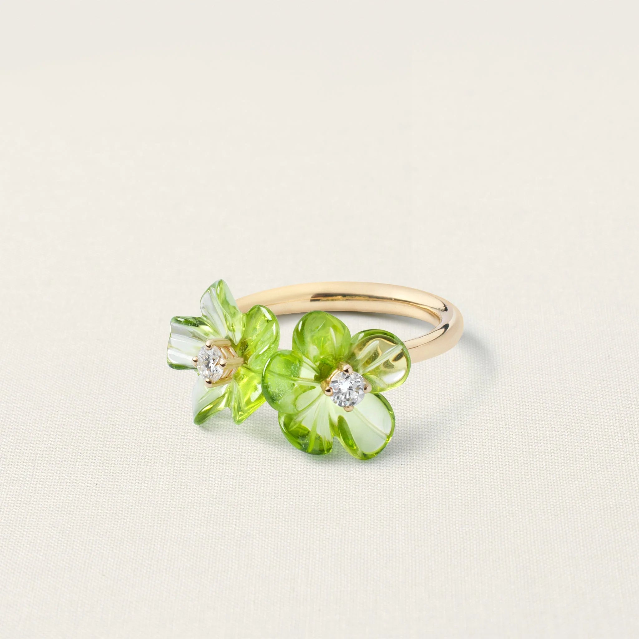 Double Island Flower Ring Peridot Diamond