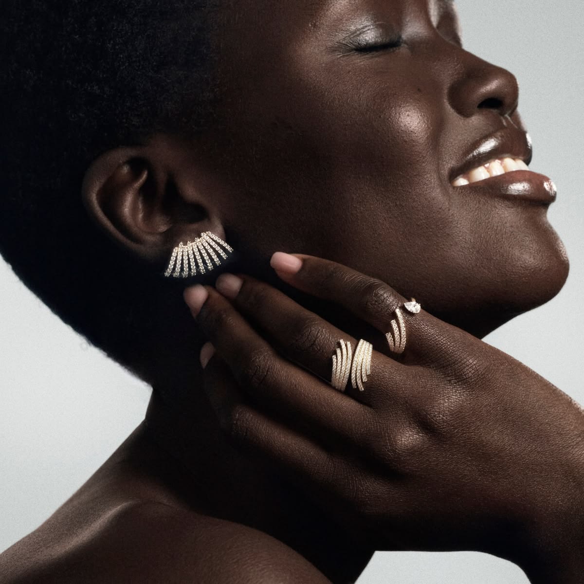 Astrid Diamond and Gold Crawler Earring