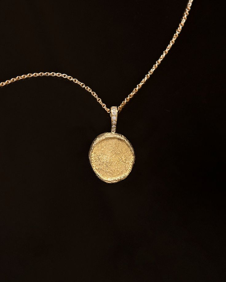 Custom Fingerprint Coin Yellow Gold