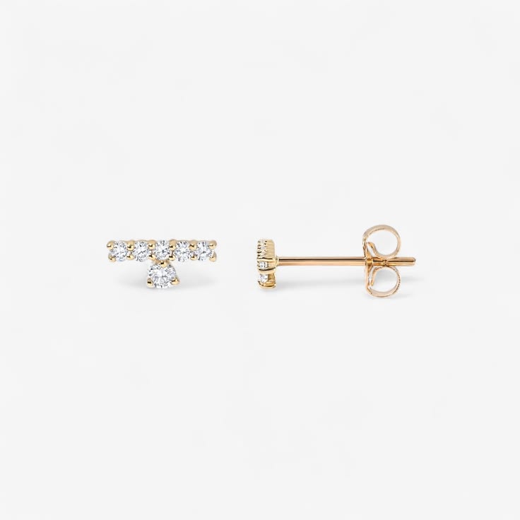 Astrid Diamond Bar Stud