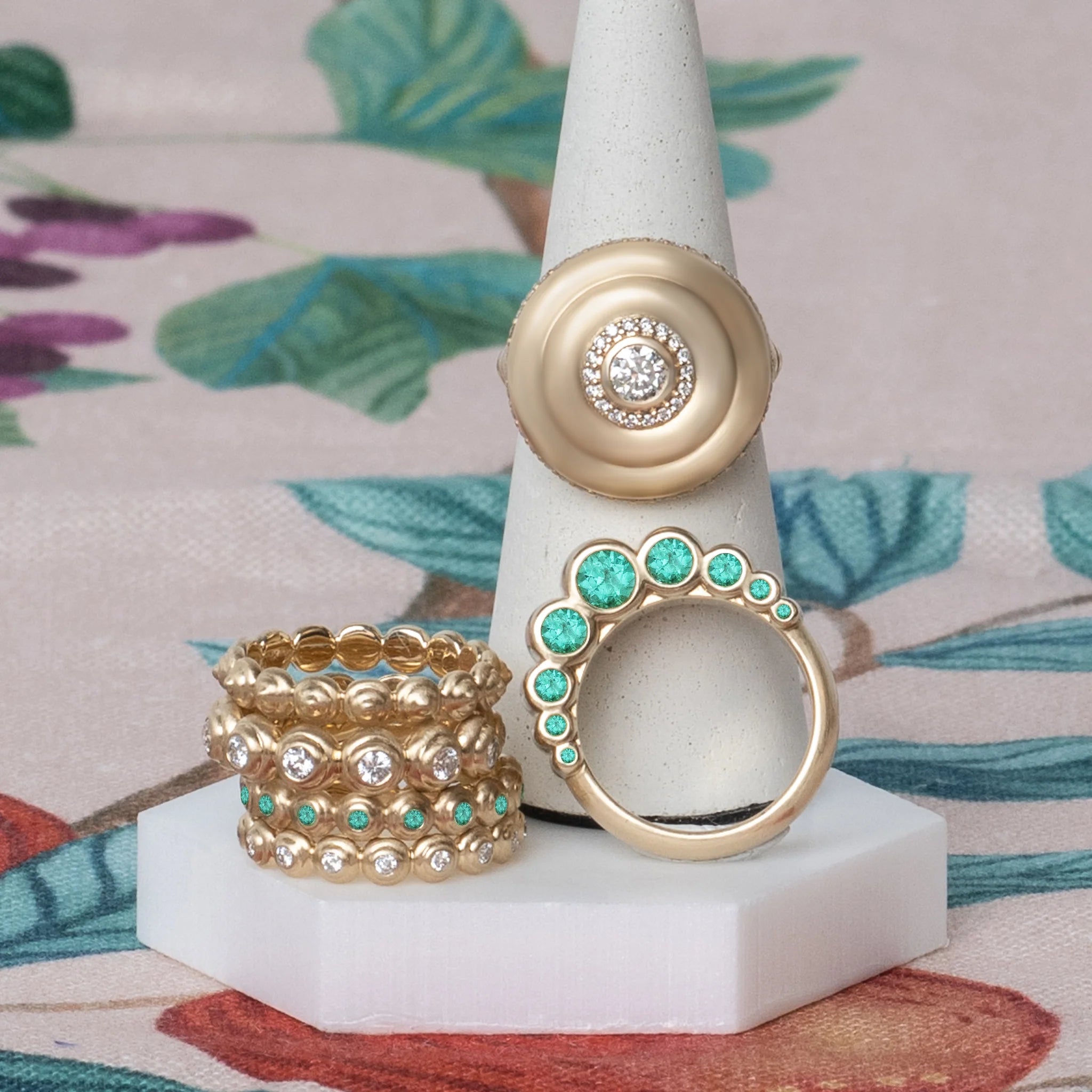 Evolve Stacking Ring - Large (Emerald)