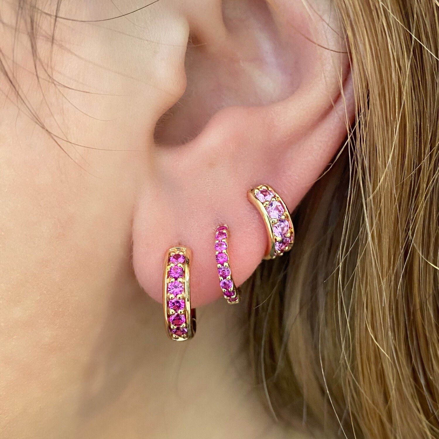 Cirque Classic Hoops with Round Hot Pink Sapphires