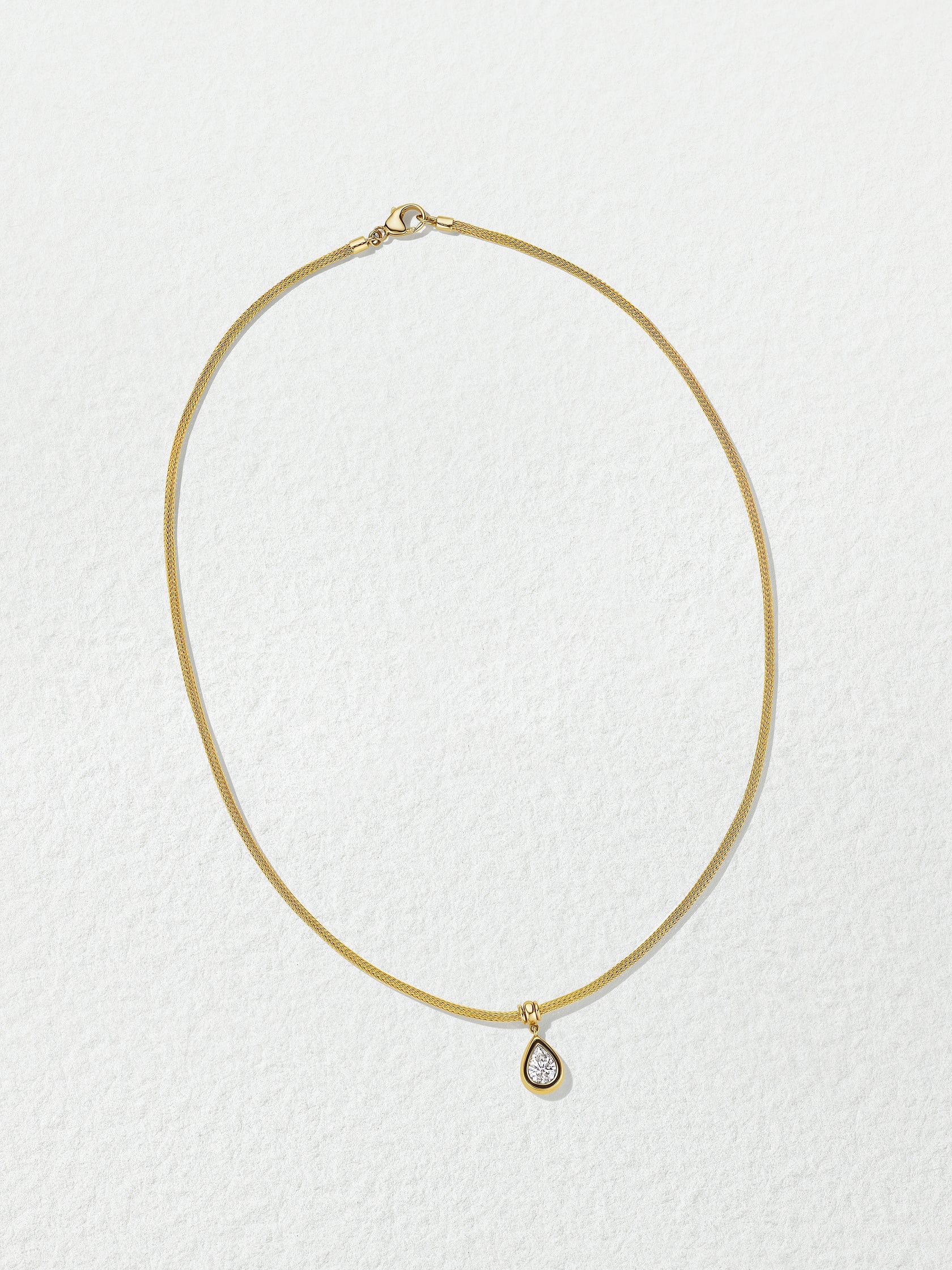 18K Yellow Gold Pearshape Diamond Pendant Necklace