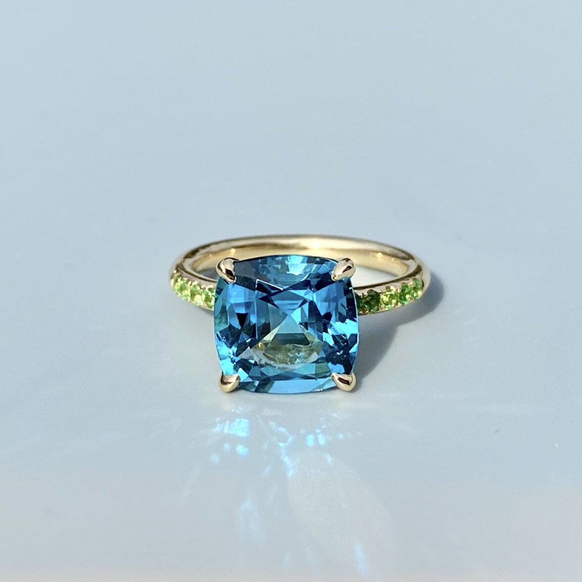 Cirque Solitaire Color Pavé Band with London Blue Topaz and Tsavorite Garnet