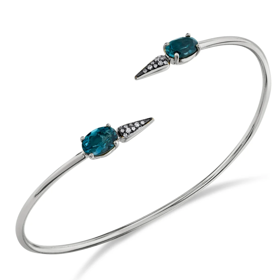 Pave Spear Twist Bangle - Diamond