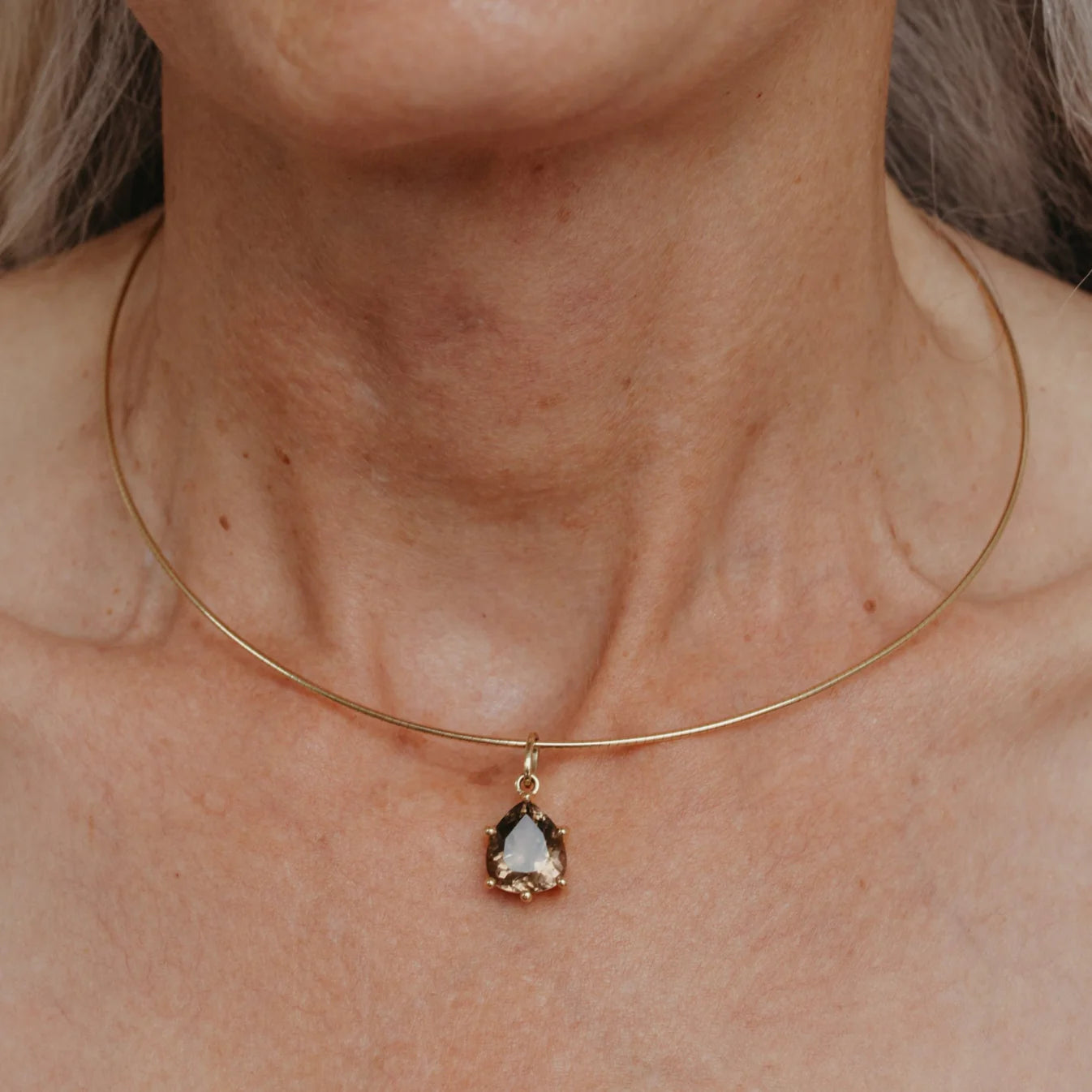 Thin Omega Necklace