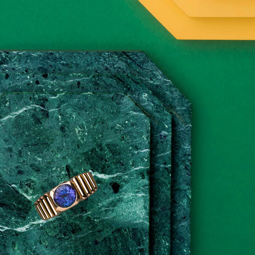 Van Inca Signet Tanzanite
