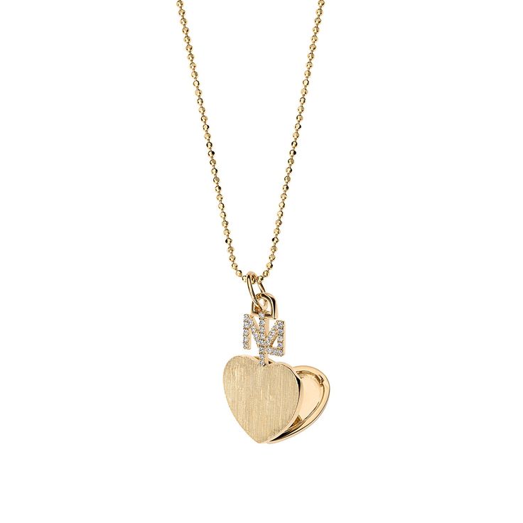 'Queen of Hearts' Classic Locket