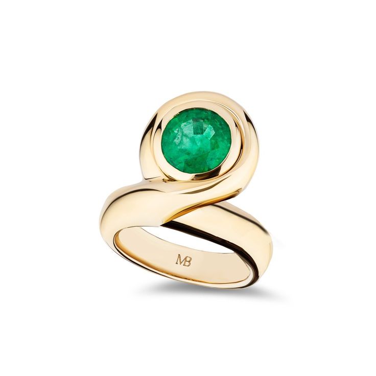 Chiffon Round Solitaire Ring