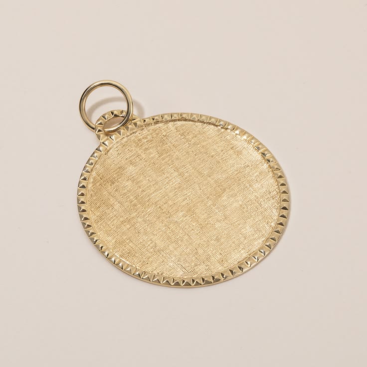 Deluxe Stud Disc Charm