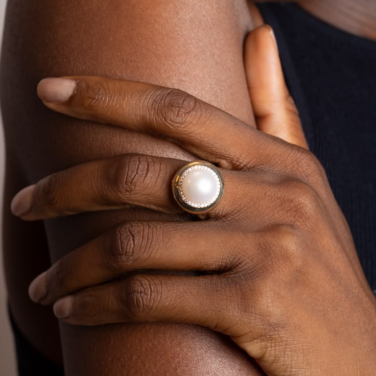 Large Candy Button Pearl Ring
