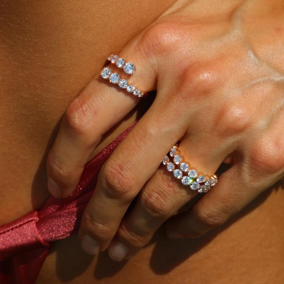 Diamond Twist Ring in Rose Gold