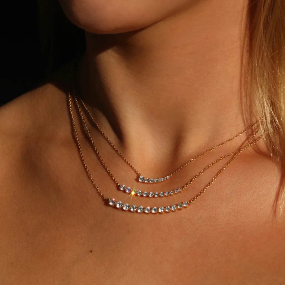 Graduated Diamond Necklace in White Gold