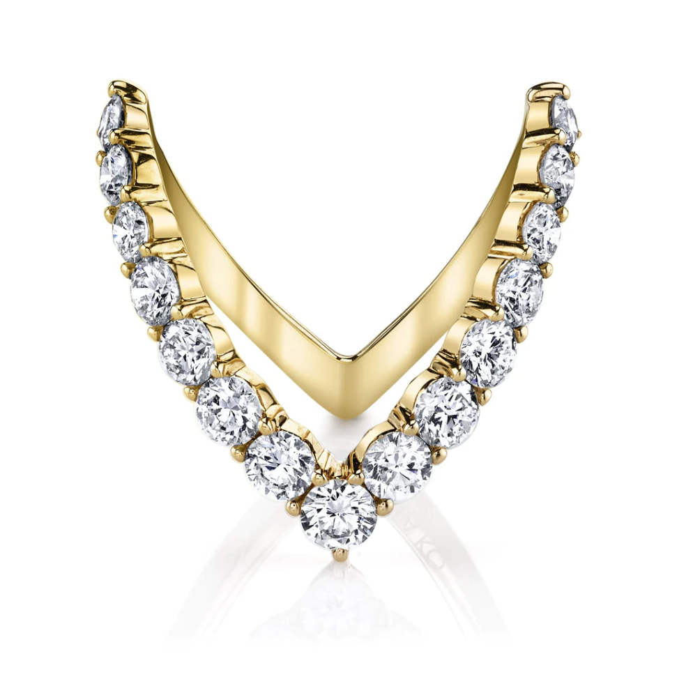 Round Diamond V Ring in Yellow Gold